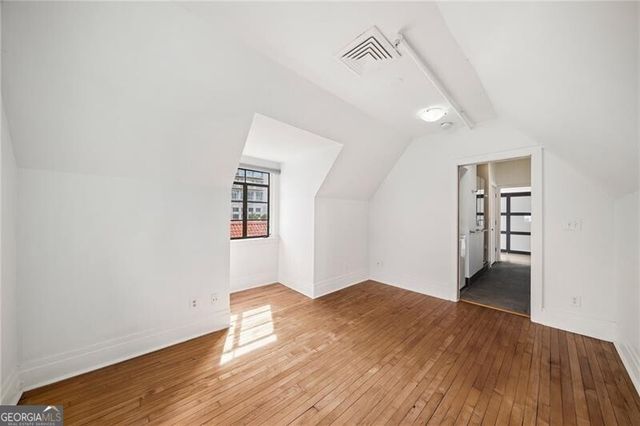81 Peachtree Place NE PH12, Atlanta, GA 30309