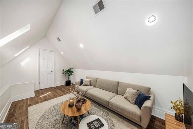 81 Peachtree Place NE PH12, Atlanta, GA 30309