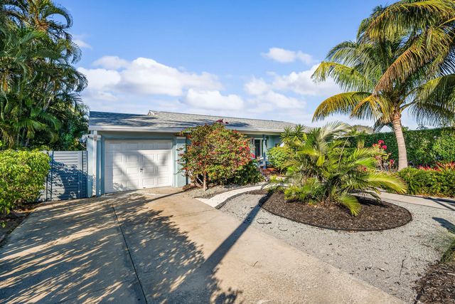 164 Bryn Mawr Drive, Lake Worth Beach, FL 33460