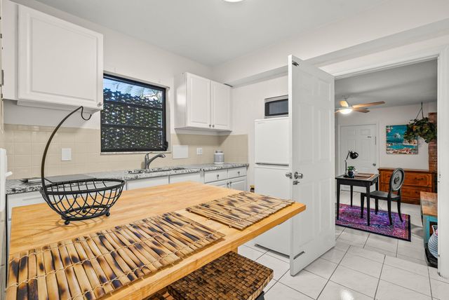 164 Bryn Mawr Drive, Lake Worth Beach, FL 33460