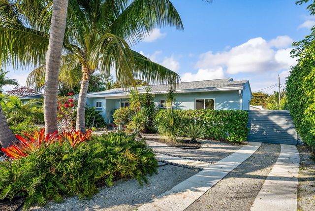 164 Bryn Mawr Drive, Lake Worth Beach, FL 33460