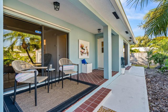 164 Bryn Mawr Drive, Lake Worth Beach, FL 33460