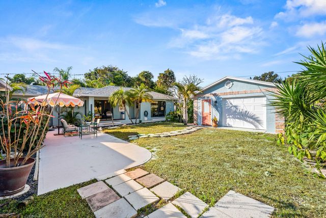 164 Bryn Mawr Drive, Lake Worth Beach, FL 33460