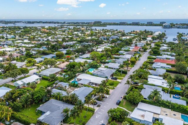 164 Bryn Mawr Drive, Lake Worth Beach, FL 33460