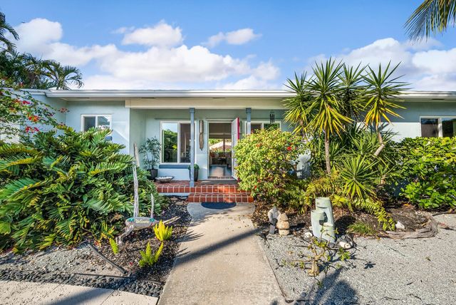 164 Bryn Mawr Drive, Lake Worth Beach, FL 33460