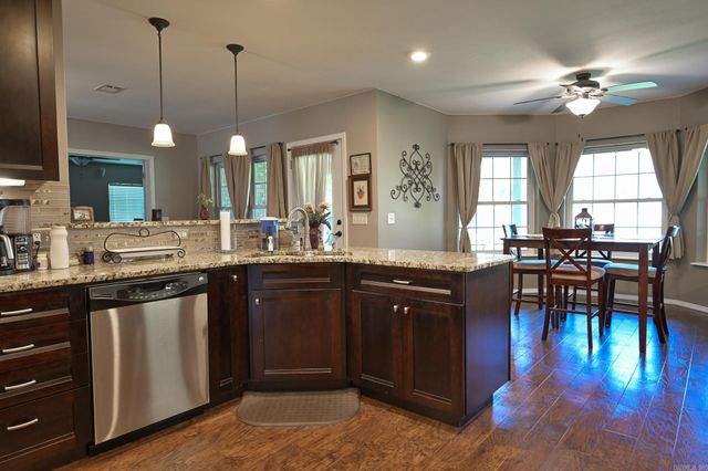 1309 Church Ave, Mena, AR 71953