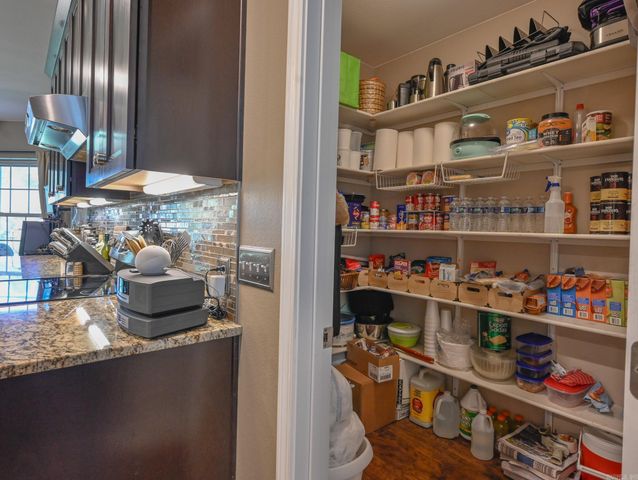 1309 Church Ave, Mena, AR 71953