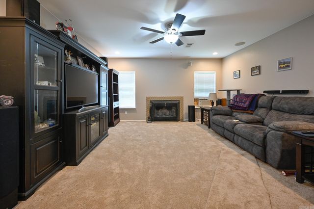 1309 Church Ave, Mena, AR 71953