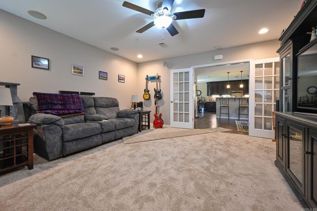 1309 Church Ave, Mena, AR 71953