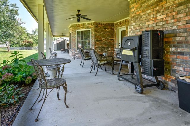 1309 Church Ave, Mena, AR 71953