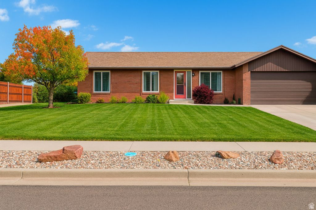 561 E 250 N, Vernal, UT 84078