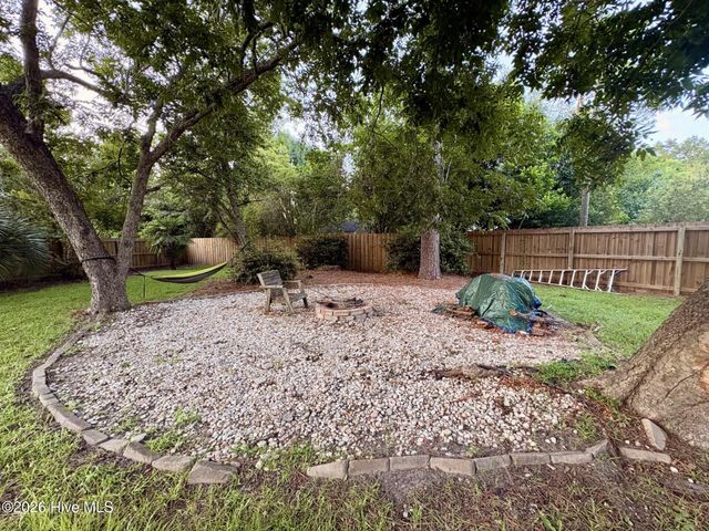 5619 Saint Nicholas Road, Wilmington, NC 28405