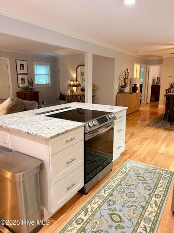 5619 Saint Nicholas Road, Wilmington, NC 28405