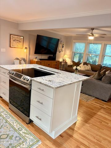 5619 Saint Nicholas Road, Wilmington, NC 28405
