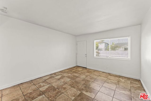 1030 E 21st Street, Long Beach, CA 90806