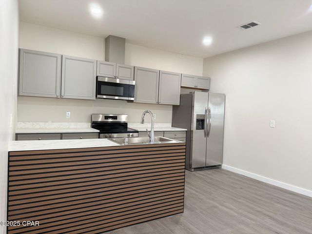 2913 E 5th Court A, Panama City, FL 32401