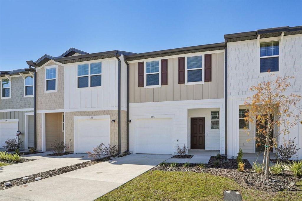 14876 LUCCA WAY, Dade City, FL 33523