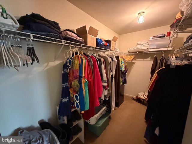 136 WOODVIEW DR, Quakertown, PA 18951