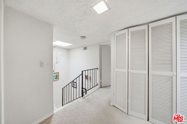 5889 Clinton Street, Los Angeles, CA 90004
