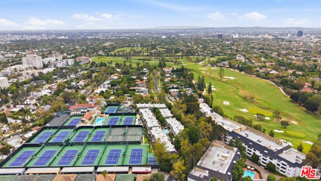 5889 Clinton Street, Los Angeles, CA 90004