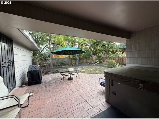 2994 DAPPLE Way, Eugene, OR 97401