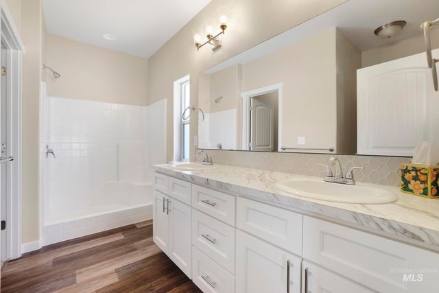 1252 Terra Ave, Twin Falls, ID 83301
