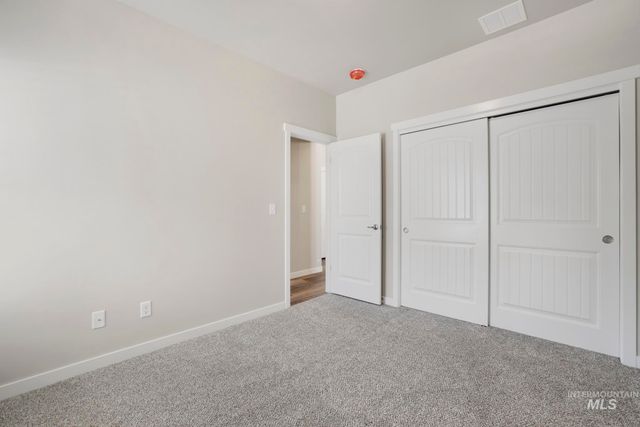 1252 Terra Ave, Twin Falls, ID 83301