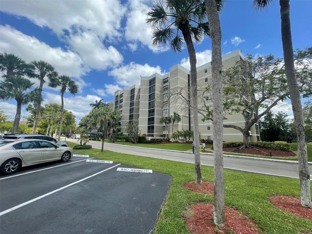 16300 Golf Club Rd 508, Weston, FL 33326