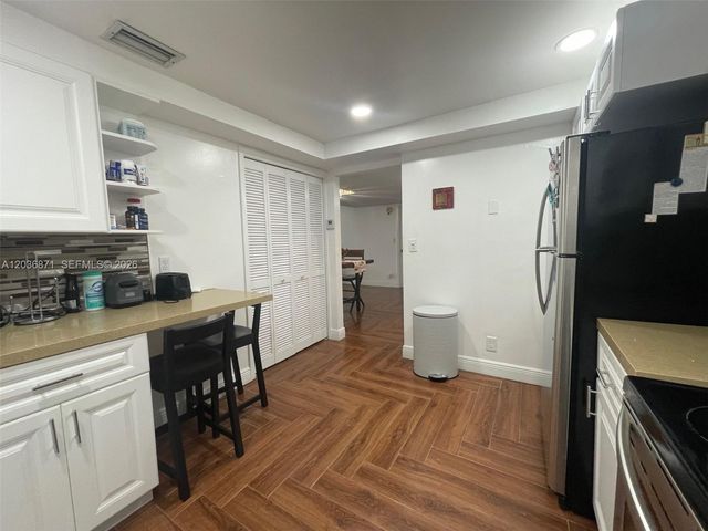 16300 Golf Club Rd 508, Weston, FL 33326
