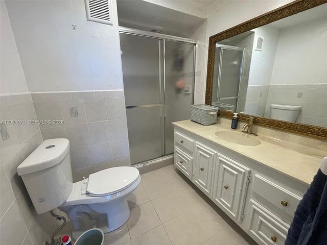 16300 Golf Club Rd 508, Weston, FL 33326