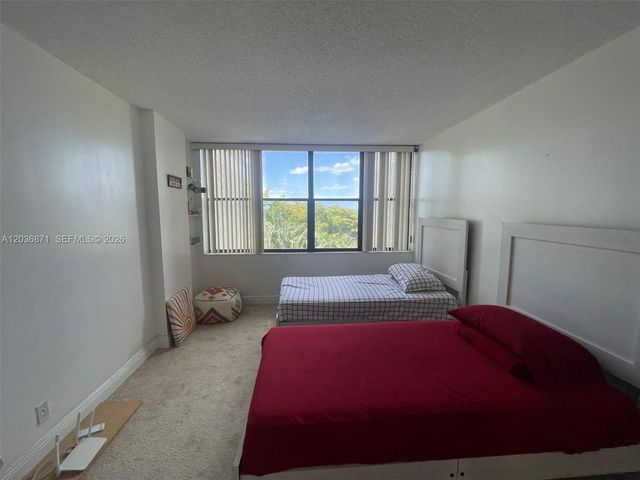 16300 Golf Club Rd 508, Weston, FL 33326