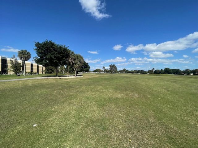16300 Golf Club Rd 508, Weston, FL 33326