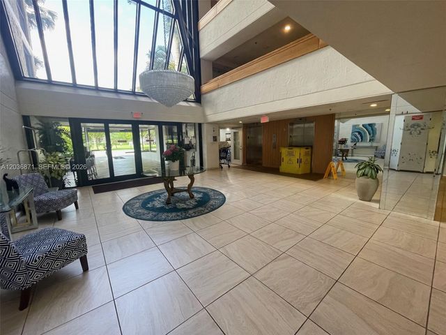 16300 Golf Club Rd 508, Weston, FL 33326