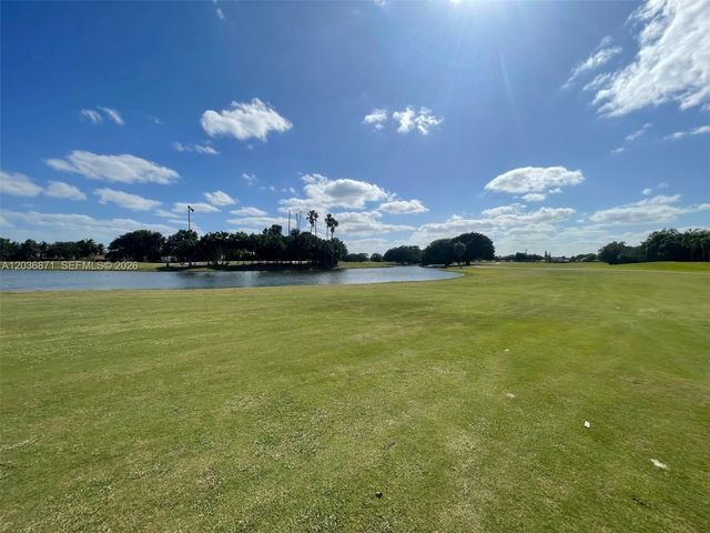 16300 Golf Club Rd 508, Weston, FL 33326