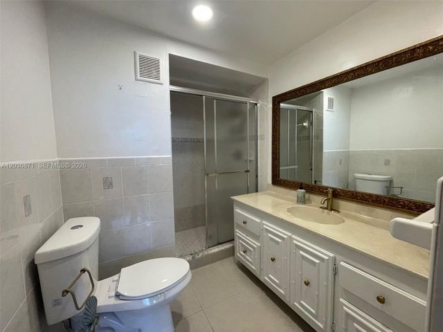 16300 Golf Club Rd 508, Weston, FL 33326