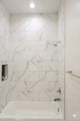 514 W 105th, Los Angeles, CA 90044