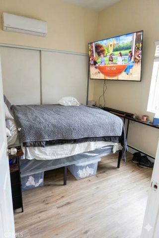 514 W 105th, Los Angeles, CA 90044