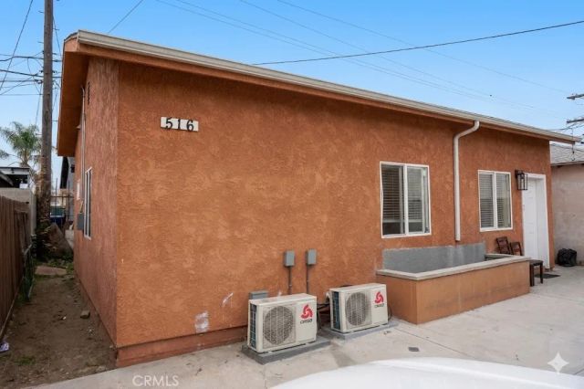 514 W 105th, Los Angeles, CA 90044