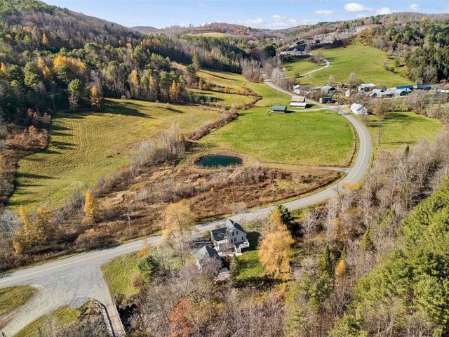 96 E Randolph Road, Chelsea, VT 05038