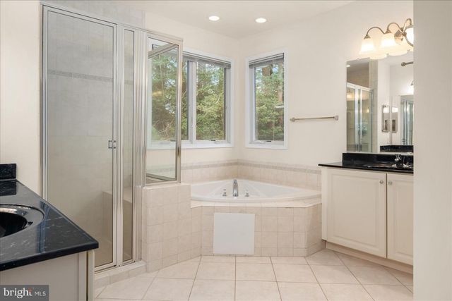 11652 MAID AT ARMS LN, Berlin, MD 21811