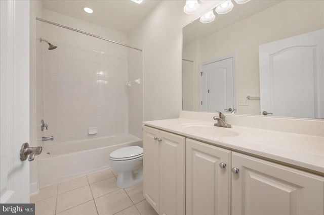 11652 MAID AT ARMS LN, Berlin, MD 21811