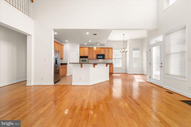 11652 MAID AT ARMS LN, Berlin, MD 21811