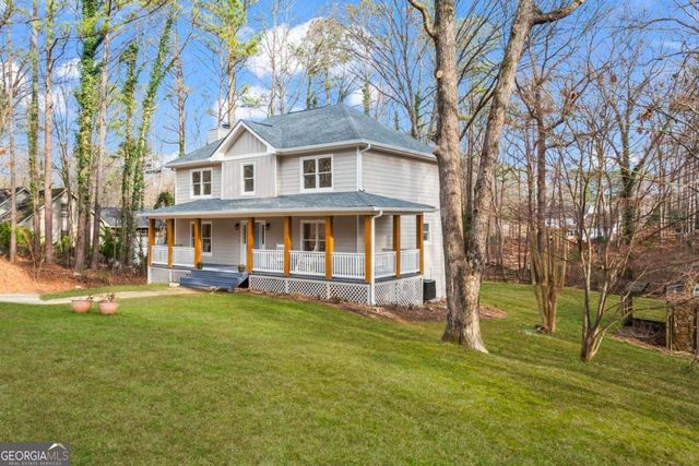 604 Apache Trail, Woodstock, GA 30189