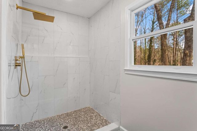 604 Apache Trail, Woodstock, GA 30189