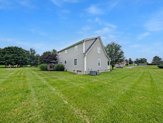 109 Edwards Court, Lancaster, KY 40444