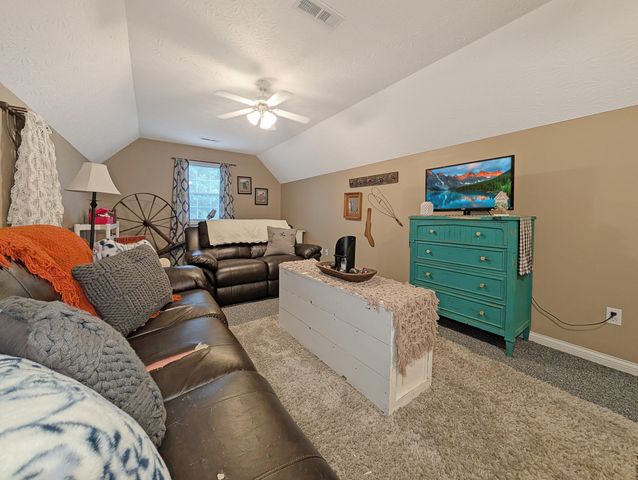 109 Edwards Court, Lancaster, KY 40444