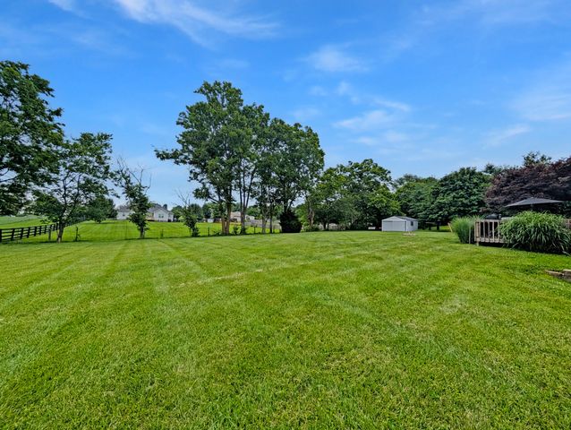 109 Edwards Court, Lancaster, KY 40444