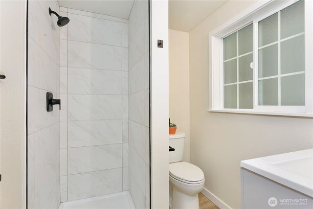 5804 51st Avenue NW, Gig Harbor, WA 98335