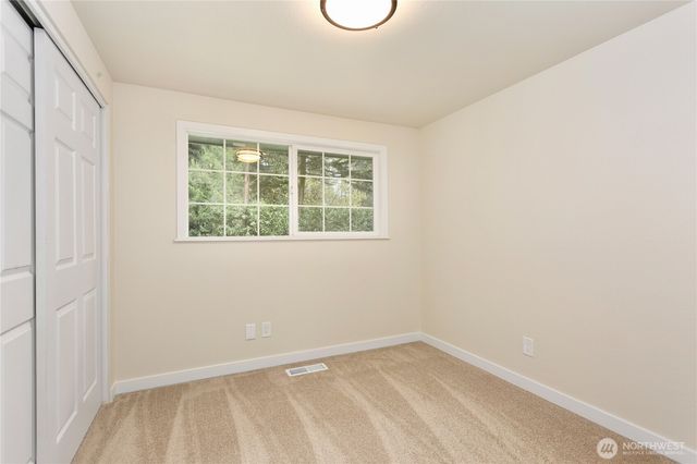 5804 51st Avenue NW, Gig Harbor, WA 98335