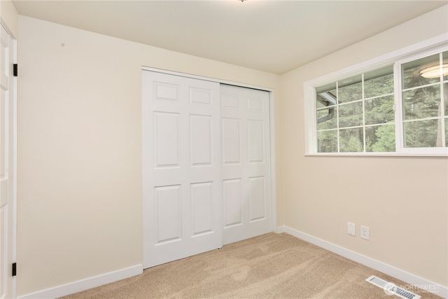 5804 51st Avenue NW, Gig Harbor, WA 98335